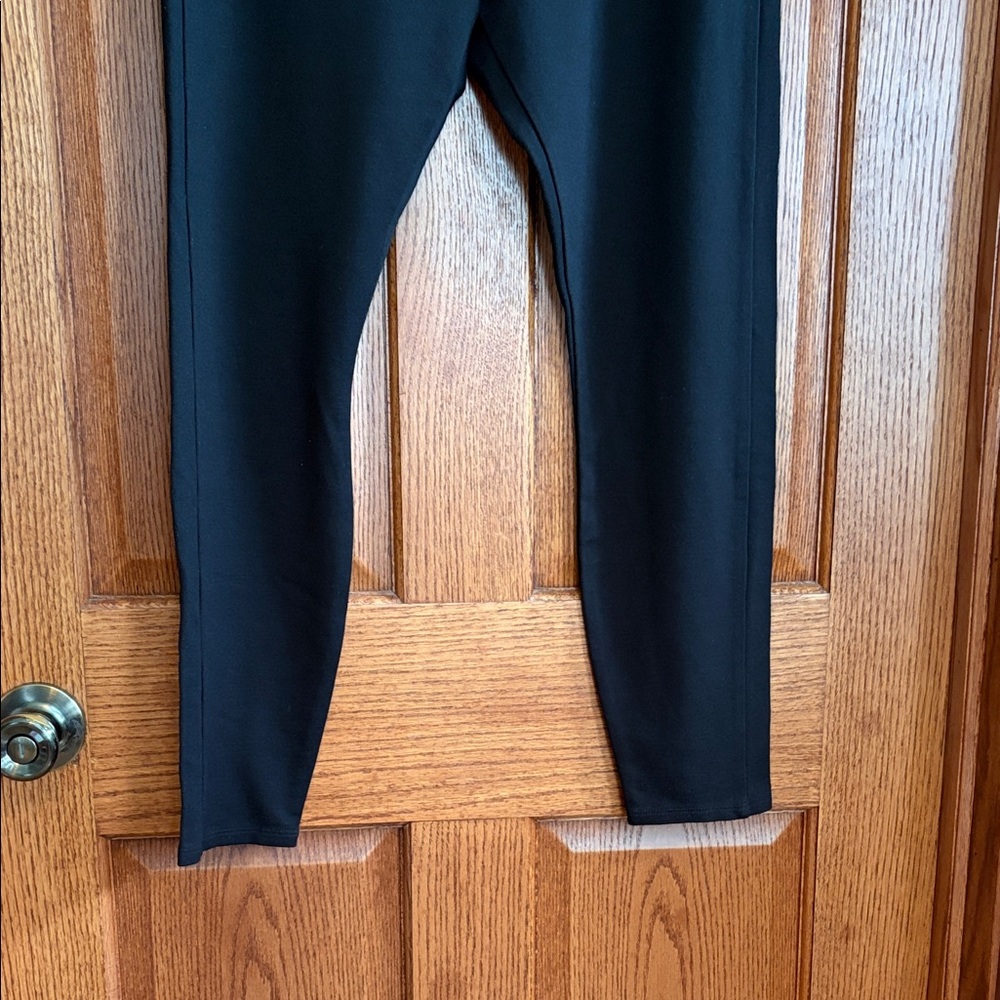 Lysse High-Waist Leggings with Wide Waistband - Picture 5 of 6